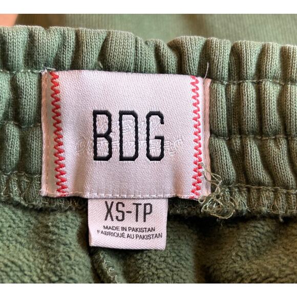 NWT UO BDG 100% Cotton Baggy Jogger SweatPant 4 Pockets High Waist XS Green - Picture 7 of 7